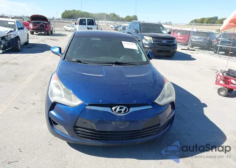 2015 Hyundai Veloster из США, поврежденный, VIN KMHTC6AD2FU241533